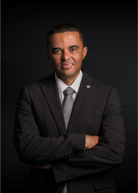 Dr. Rodrigo Monteiro